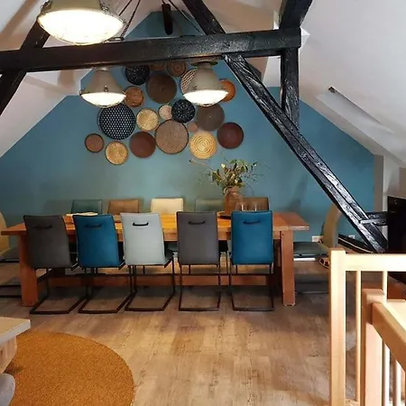 At The Chairlift קוכם